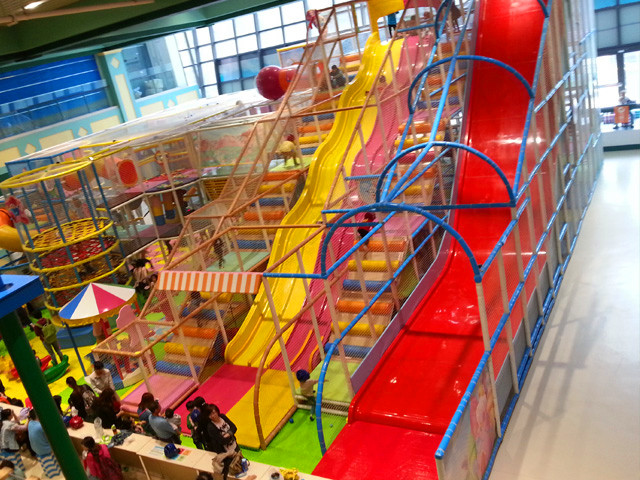 Multi Entry Indoor Playground Slide